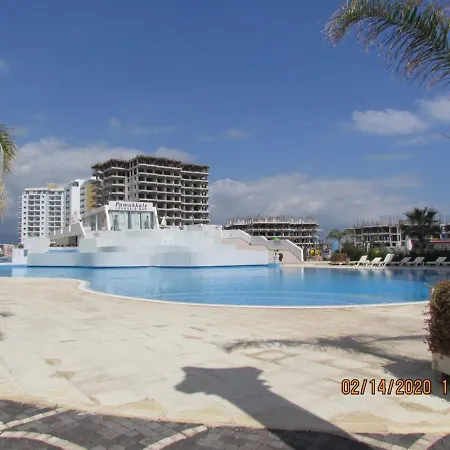 Long Beach Holiday Apartment Famagusta (Northern Cyprus)
